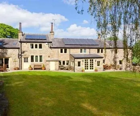 Throstle Nest Farm 4* Carleton