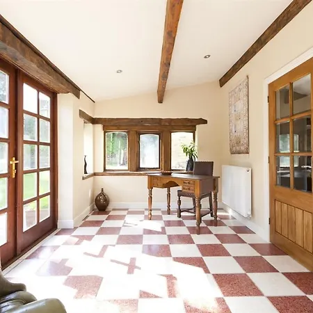 Throstle Nest Farm 4*