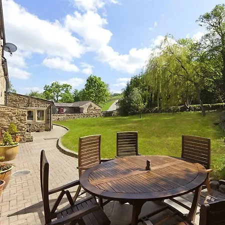 Throstle Nest Farm 4*