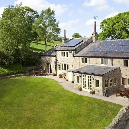 بيت ضيافة Throstle Nest Farm