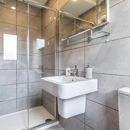 بيت ضيافة Throstle Nest Farm 4*