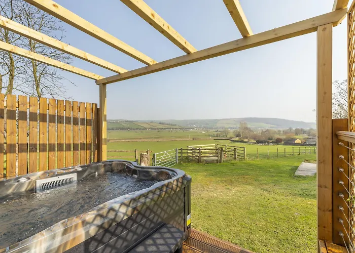 Throstle Nest Farm 4*