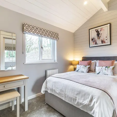 Throstle Nest Farm Carleton