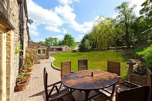 Throstle Nest Farm Carleton